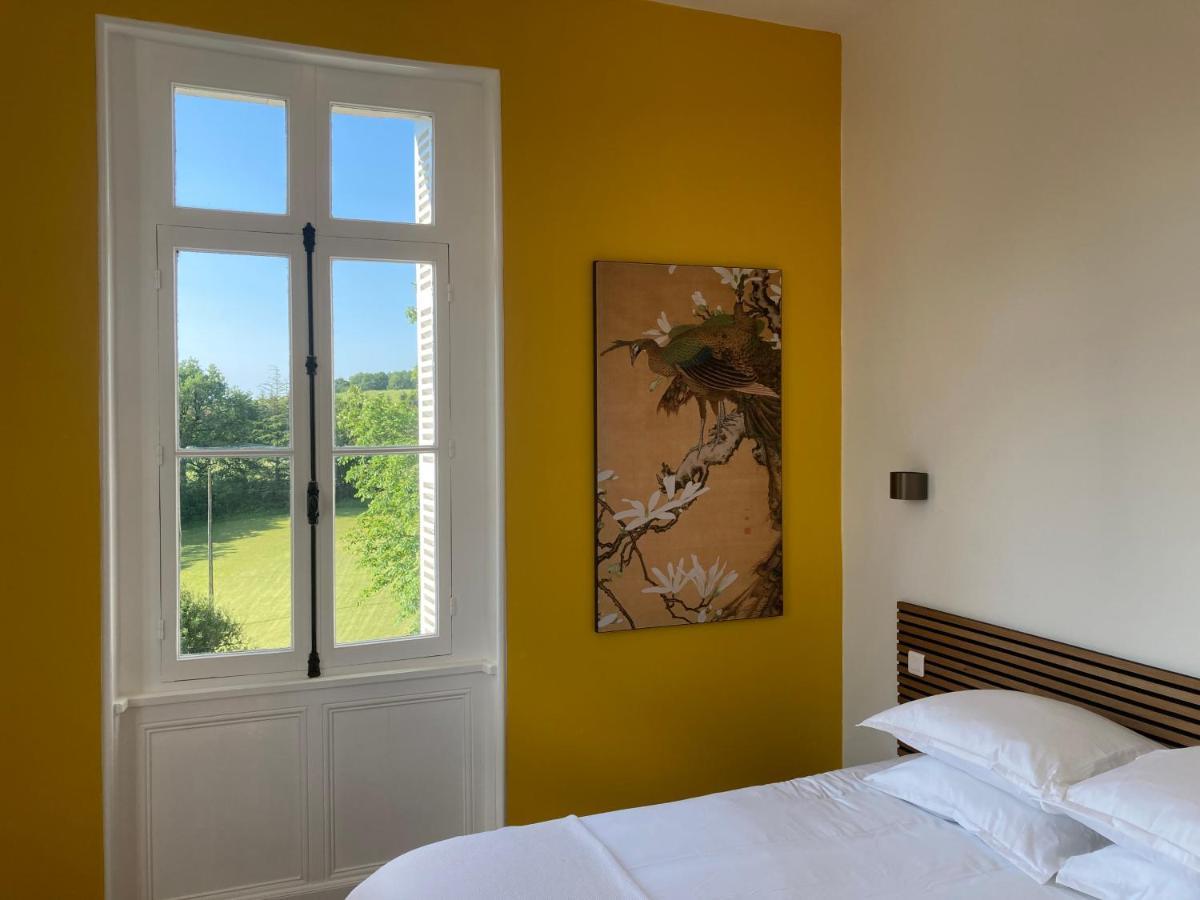 Villa Paignon Montbron Exterior photo